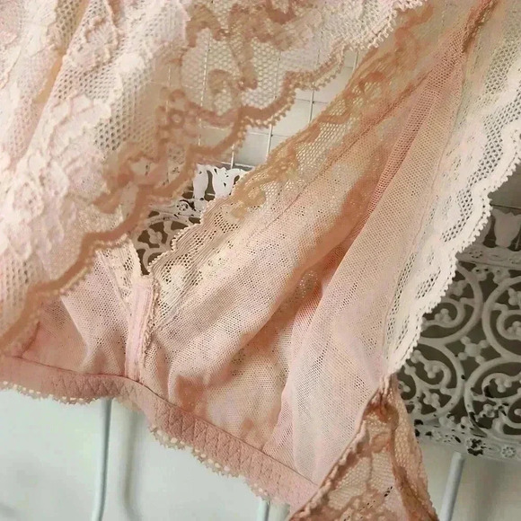 VICTORIA'S SECRET Peach Lace Racerback Bralette Bra sz M - Picture 9 of 13